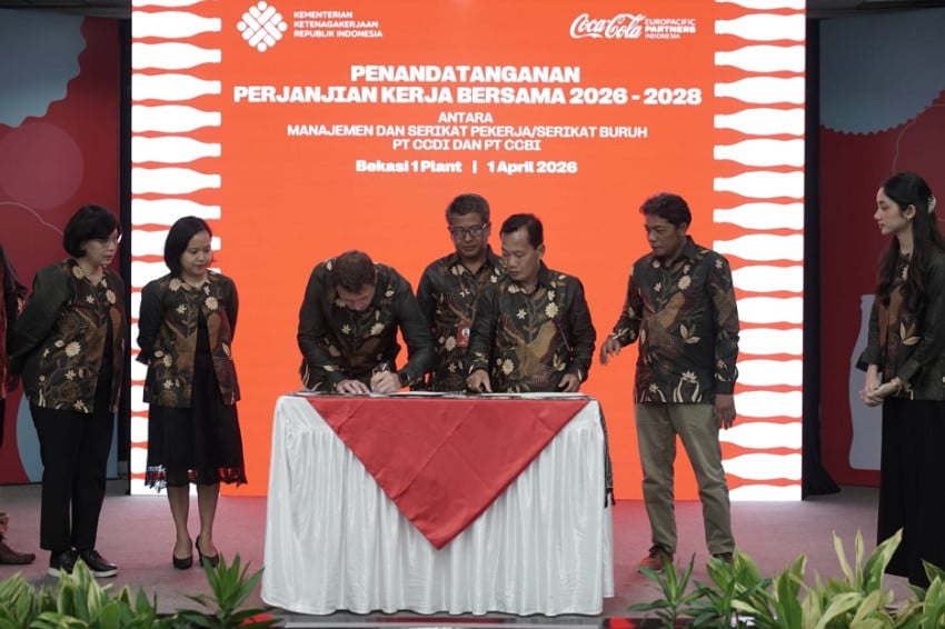 Teken PKB 2026-2028, CCEP Indonesia dan Serikat Pekerja Perkuat Hubungan Industrial